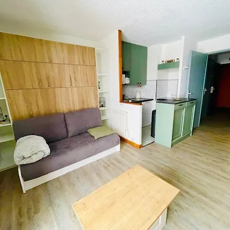 Centre Station, Pistes A Pied, Parking, Ascenseur - Fr-1-516-81